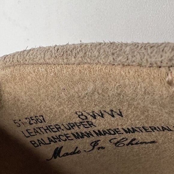 Bella Vita Womens 8 WW Taupe Suede Leather Kitten Heel Pumps Buckle Minimalist - Picture 10 of 12